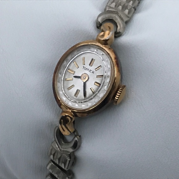 Vintage Timex Ladies Watch Hand Winding Expandable - Picture 6 of 8